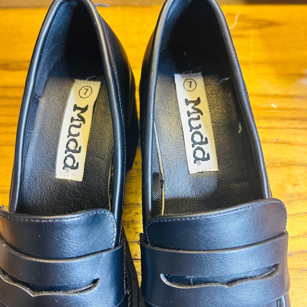 Mudd Black Chunky Lug Heel Loafers - Picture 8 of 13